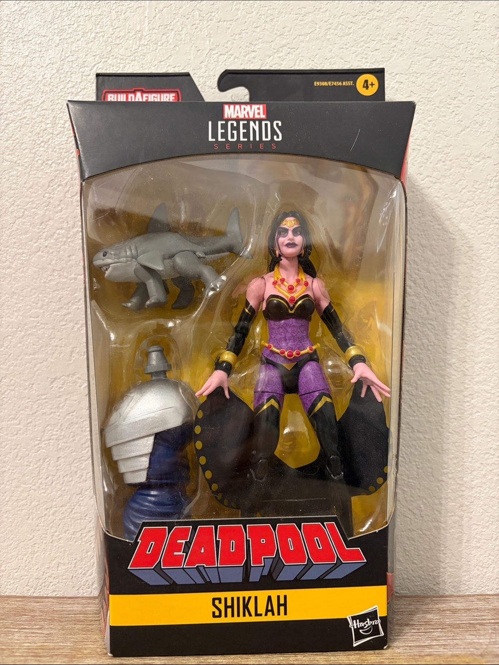 Hasbro Marvel Legends Shiklah Figure - Purple, Black & Gold